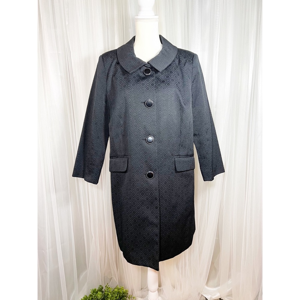 Apostrophe Short Coat